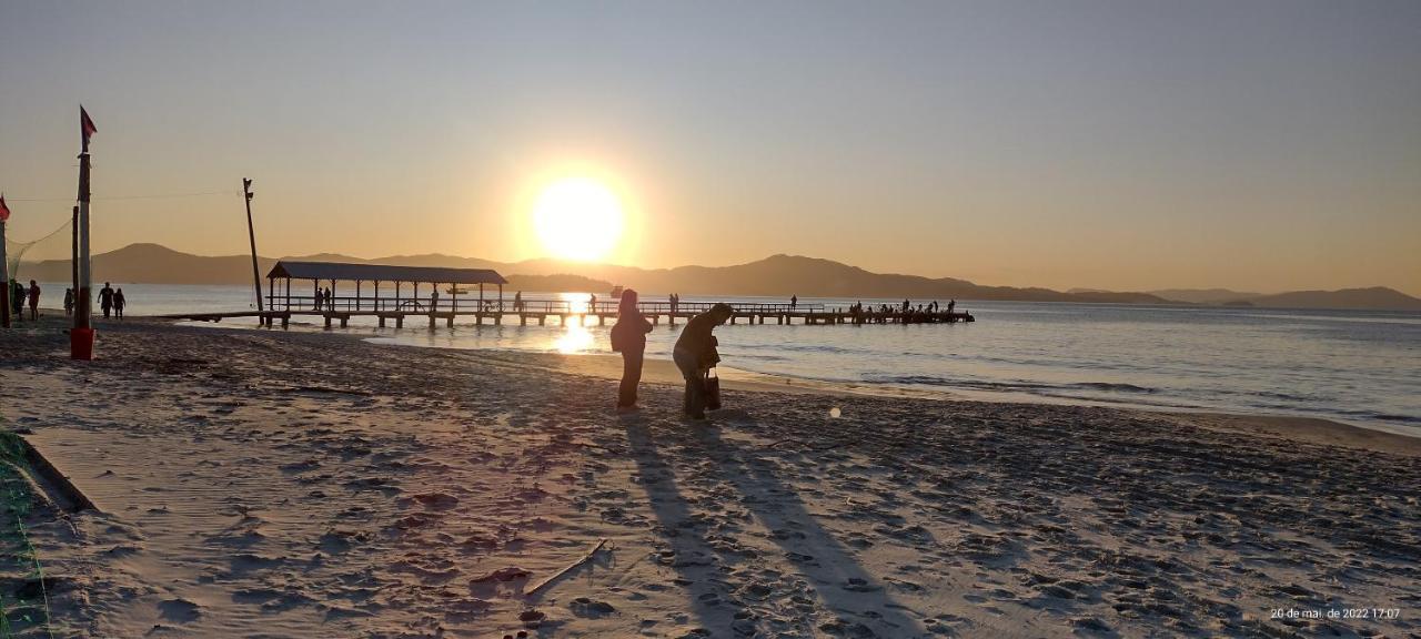 Casa Meia Quadra Do Mar E Do Trapiche De Canasvieiras Florianópolis Zewnętrze zdjęcie